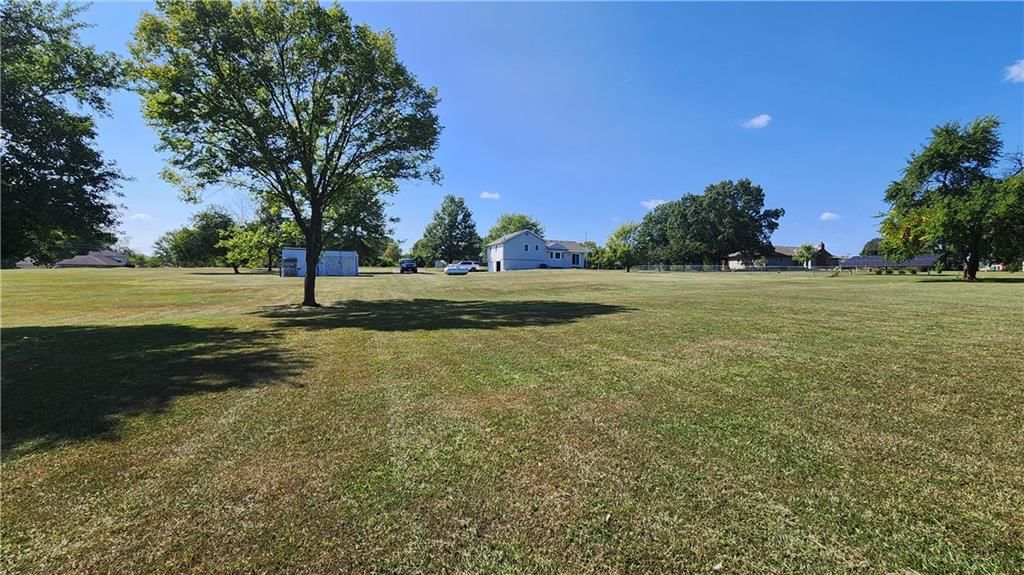 Photo 27 of 92 - 20405 S Cottonwood Drive