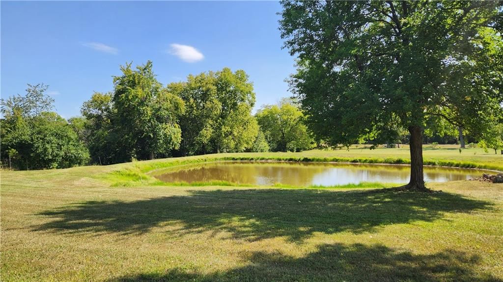 Photo 30 of 92 - 20405 S Cottonwood Drive