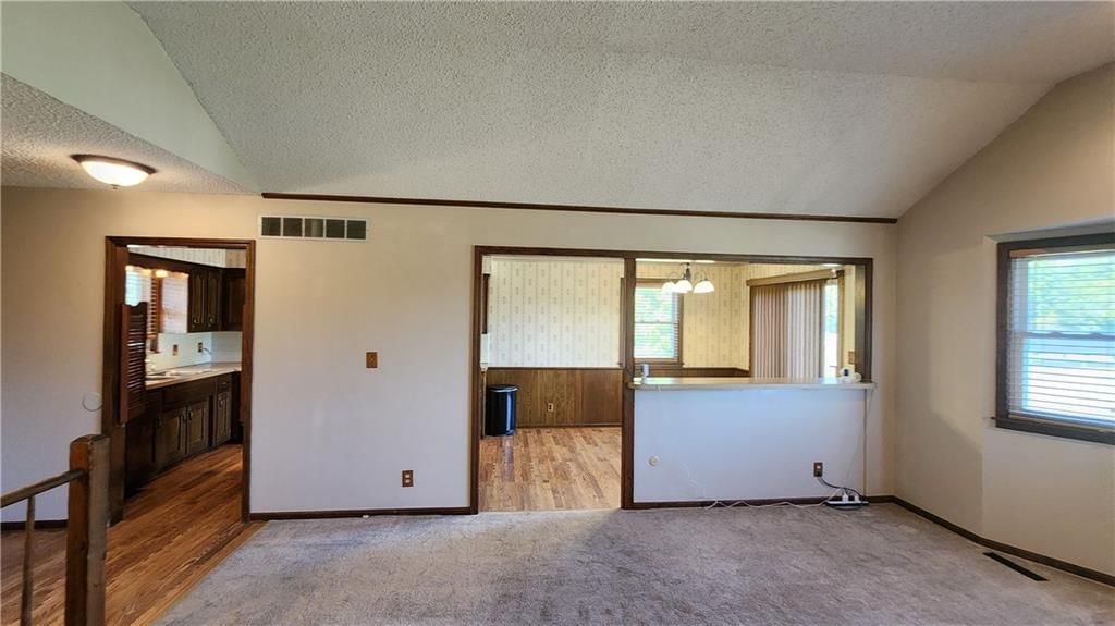 Photo 37 of 92 - 20405 S Cottonwood Drive
