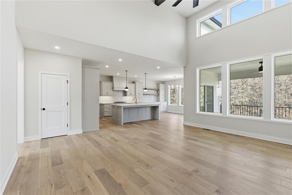 8364 NE 77TH Terrace — photo 9