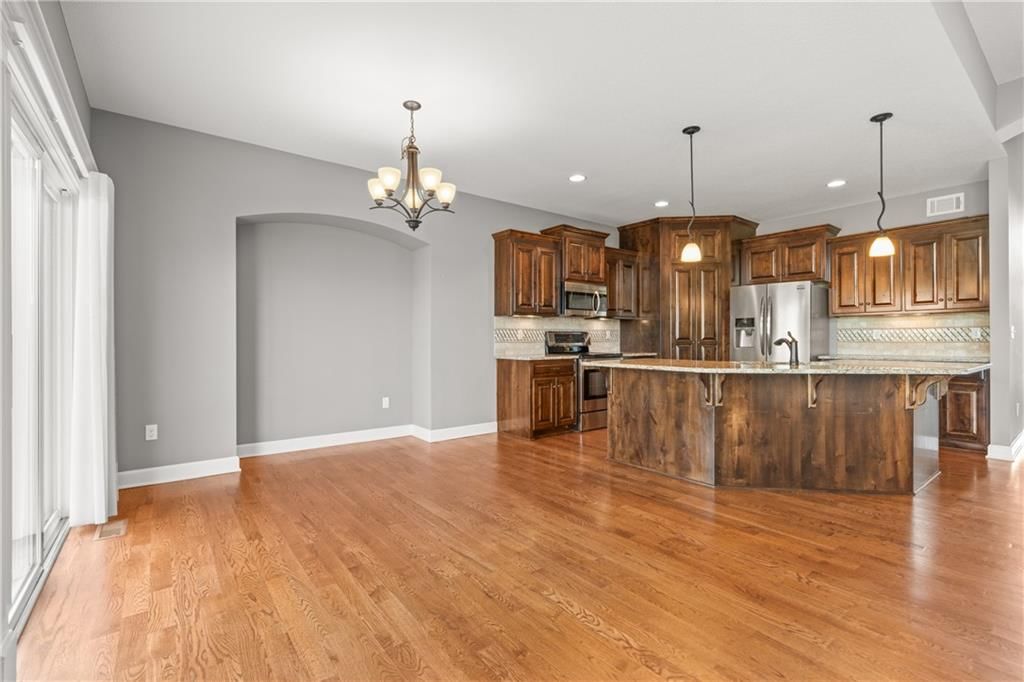 21820 W 116th Terrace — photo 10