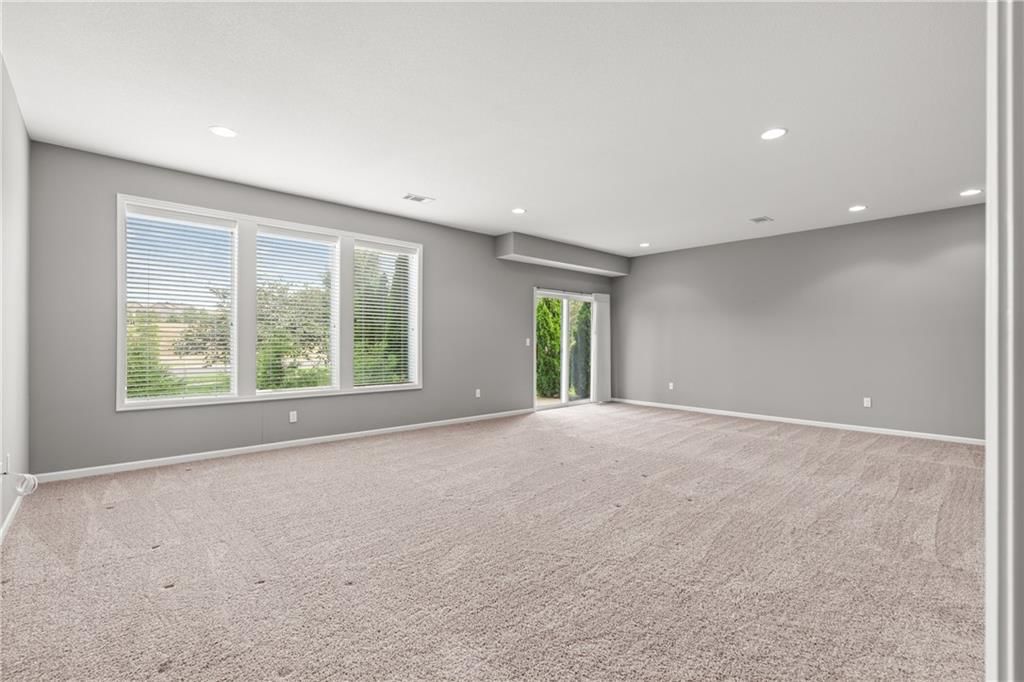 21820 W 116th Terrace — photo 28