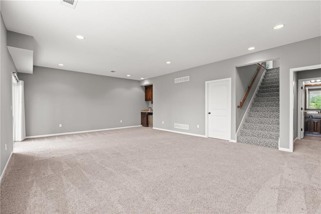 21820 W 116th Terrace — photo 29