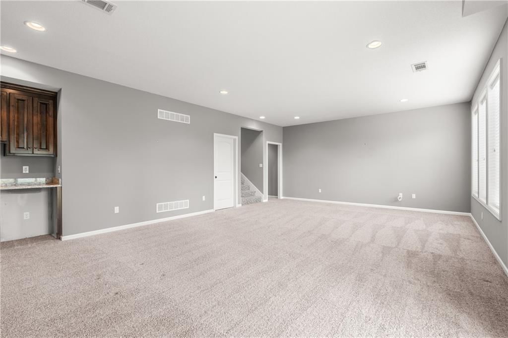 21820 W 116th Terrace — photo 30