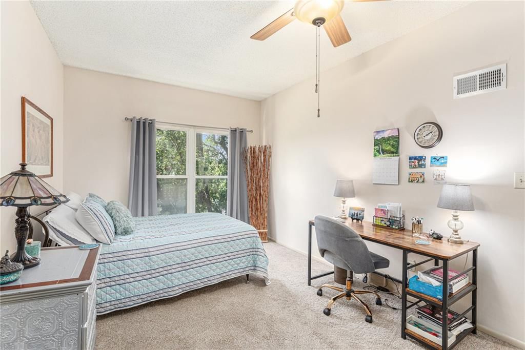 12315 W 107th Terrace — photo 11