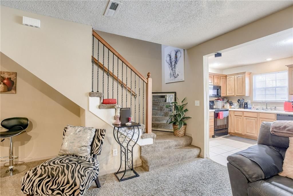 10543 E 46 Terrace — photo 8