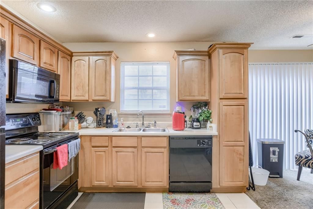 10543 E 46 Terrace — photo 13