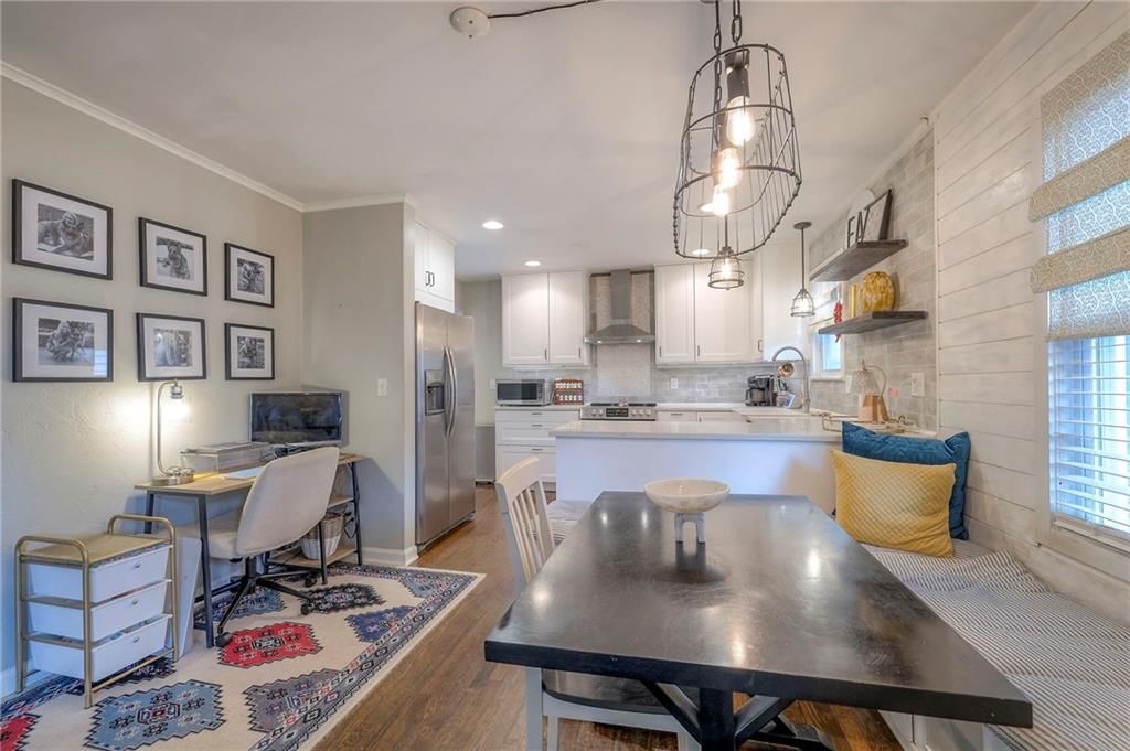 5806 Russell Street — photo 8