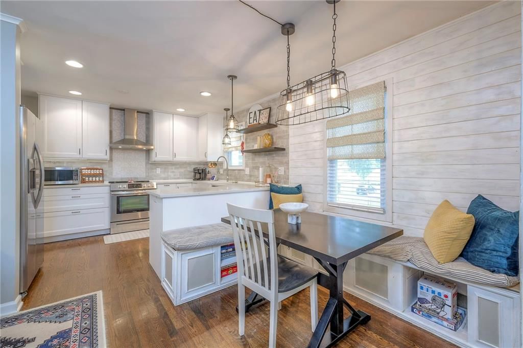 5806 Russell Street — photo 10