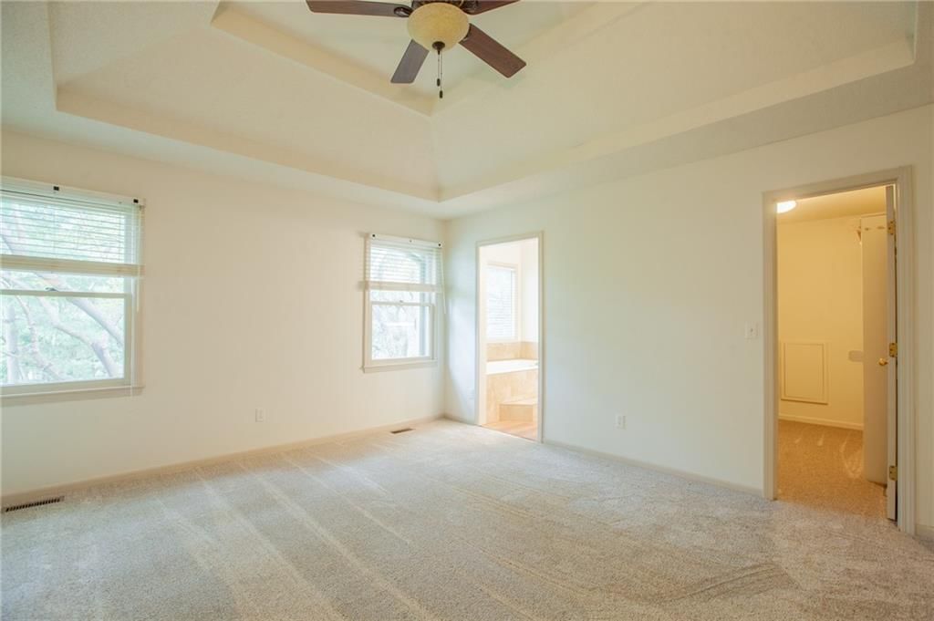 1733 Welleslay Lane — photo 16