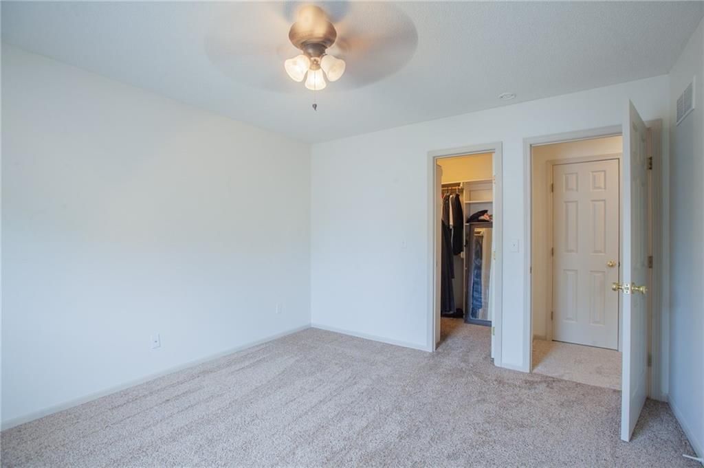 1733 Welleslay Lane — photo 27
