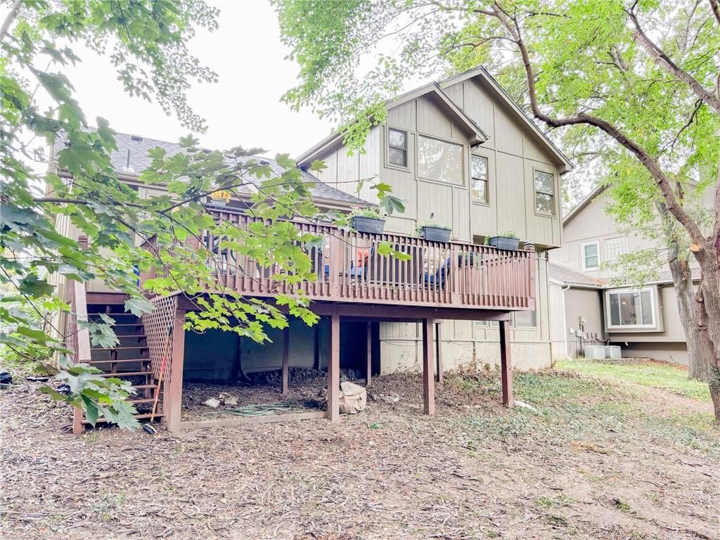 1733 Welleslay Lane — photo 42