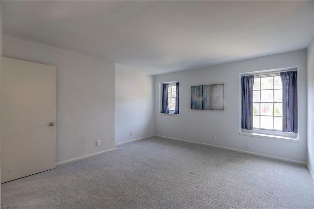905 W 122nd Terrace — photo 21