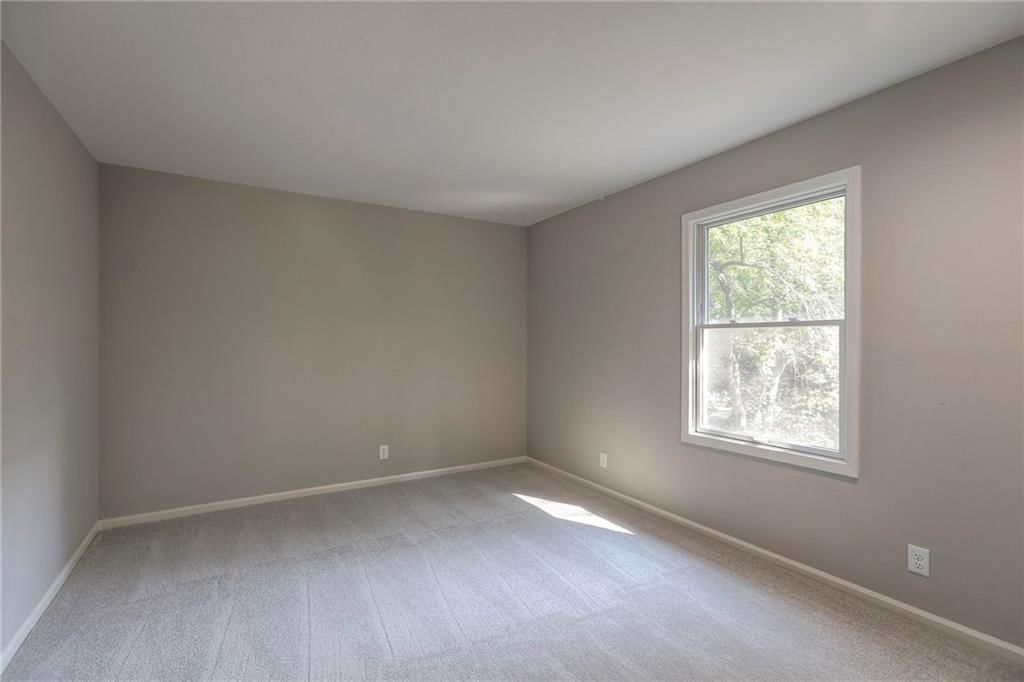 905 W 122nd Terrace — photo 26