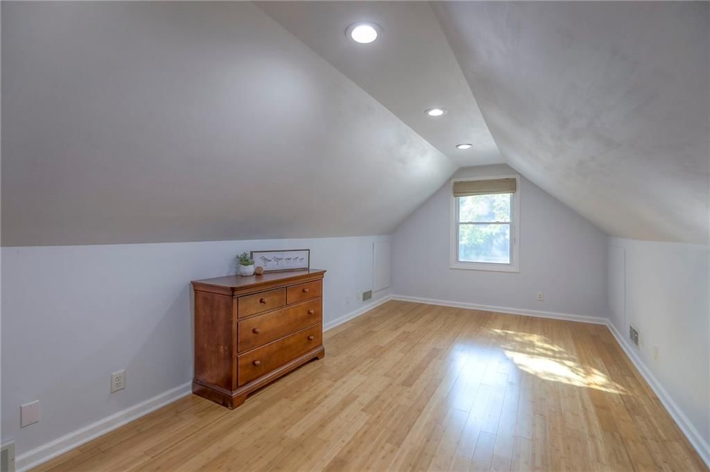 905 W 122nd Terrace — photo 31