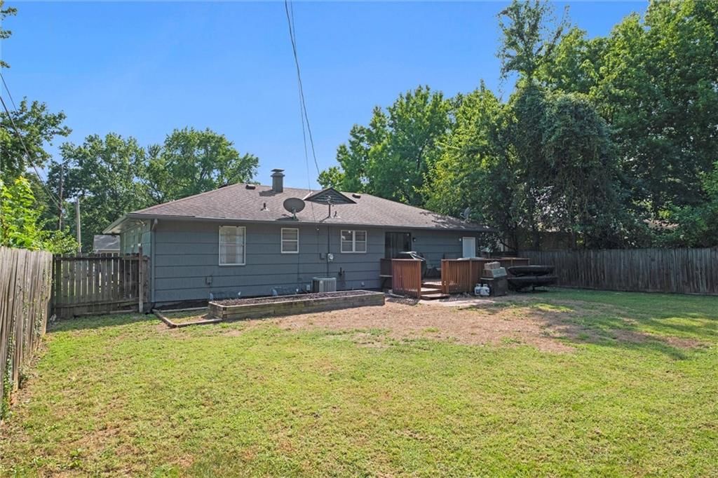 4504 E 112th street Street — photo 28