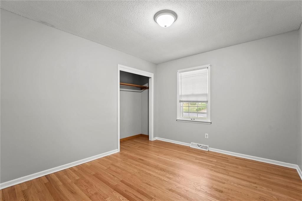 9 E 127th Terrace — photo 12