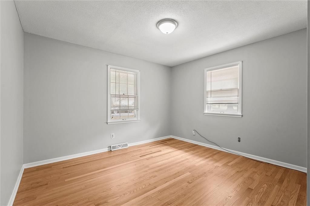 9 E 127th Terrace — photo 13