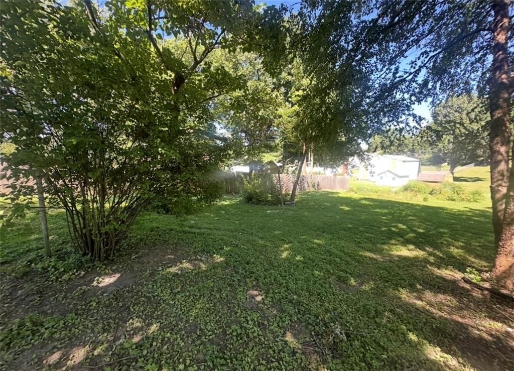 1816 S 40th Street — photo 38