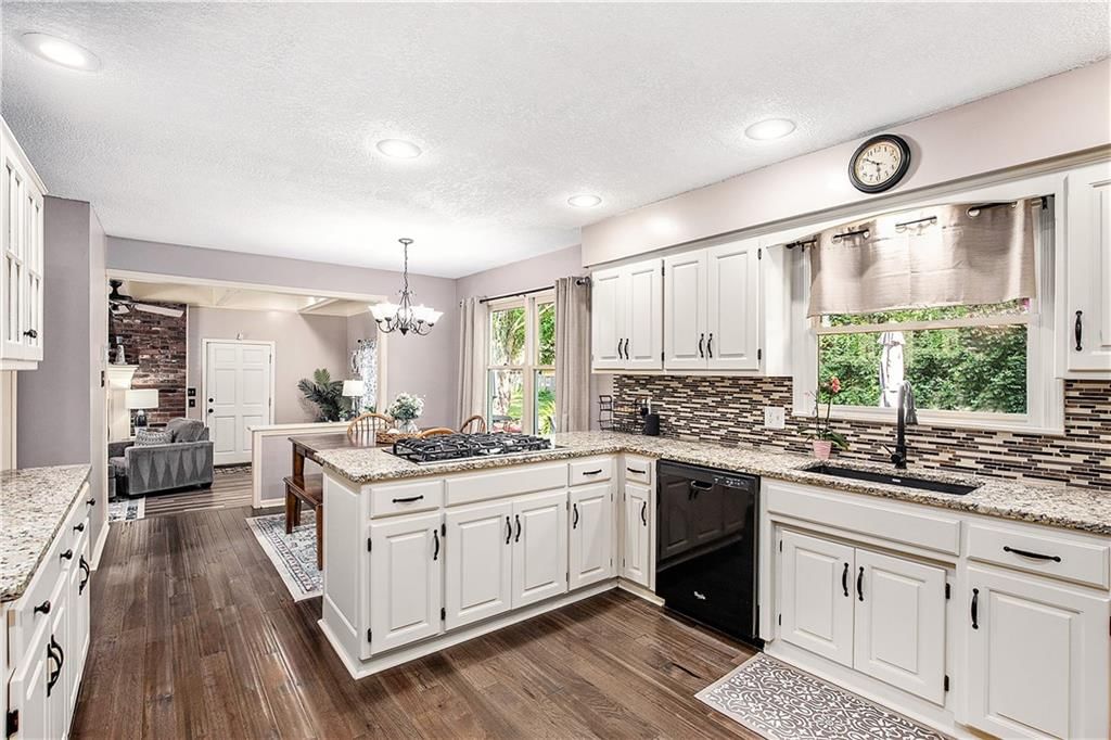 11909 Avila Drive — photo 7