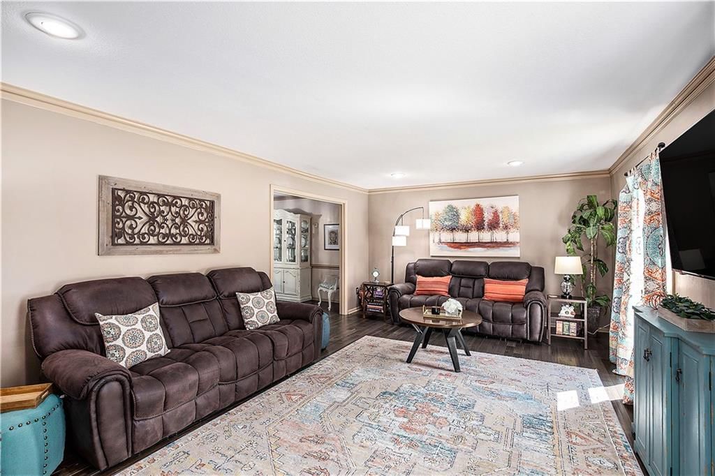 11909 Avila Drive — photo 17