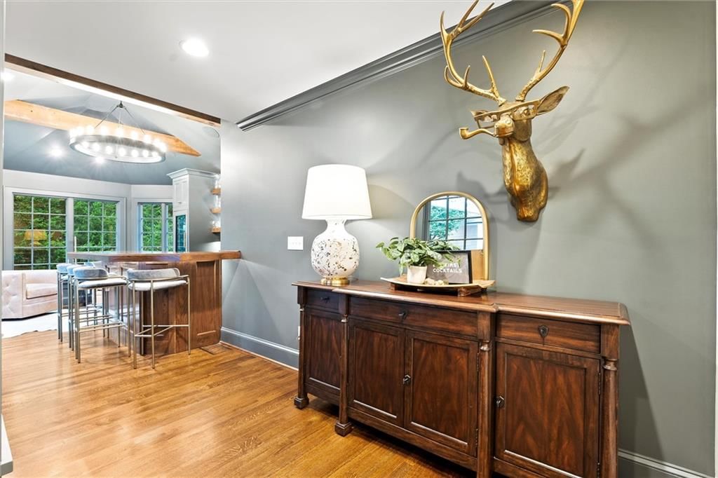 Photo 20 of 50 - 3820 W 66th Street