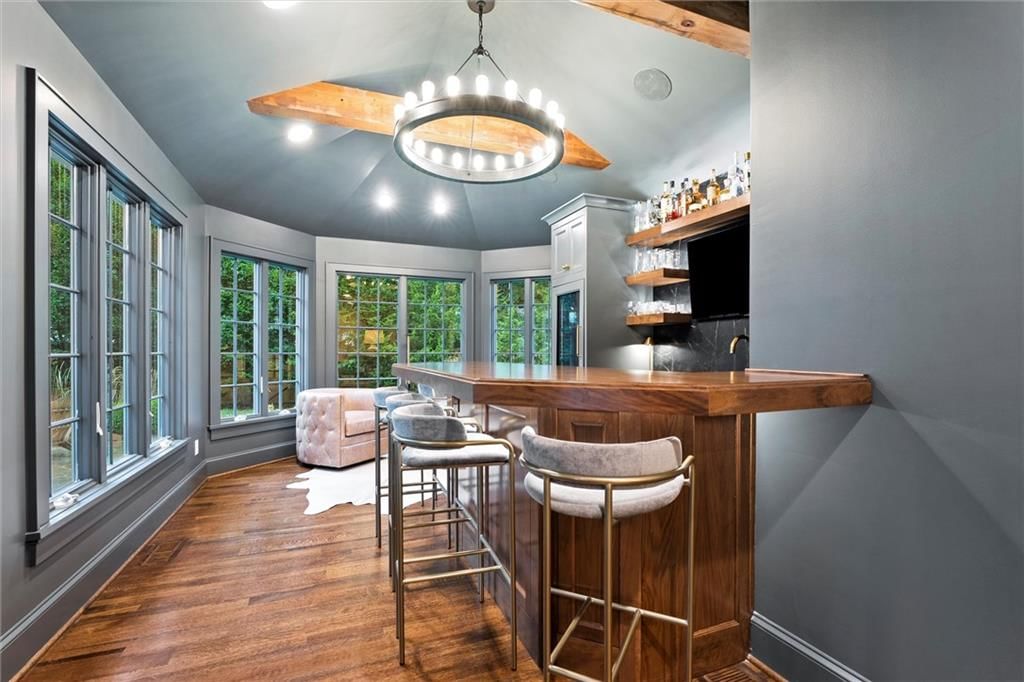 Photo 21 of 50 - 3820 W 66th Street