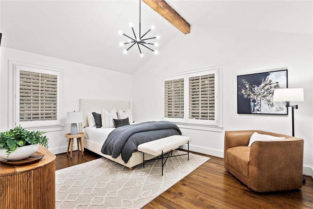Photo 32 of 50 - 3820 W 66th Street