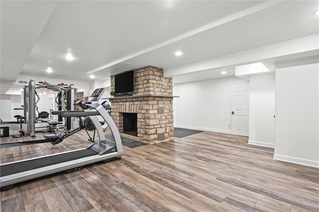 Photo 41 of 50 - 3820 W 66th Street