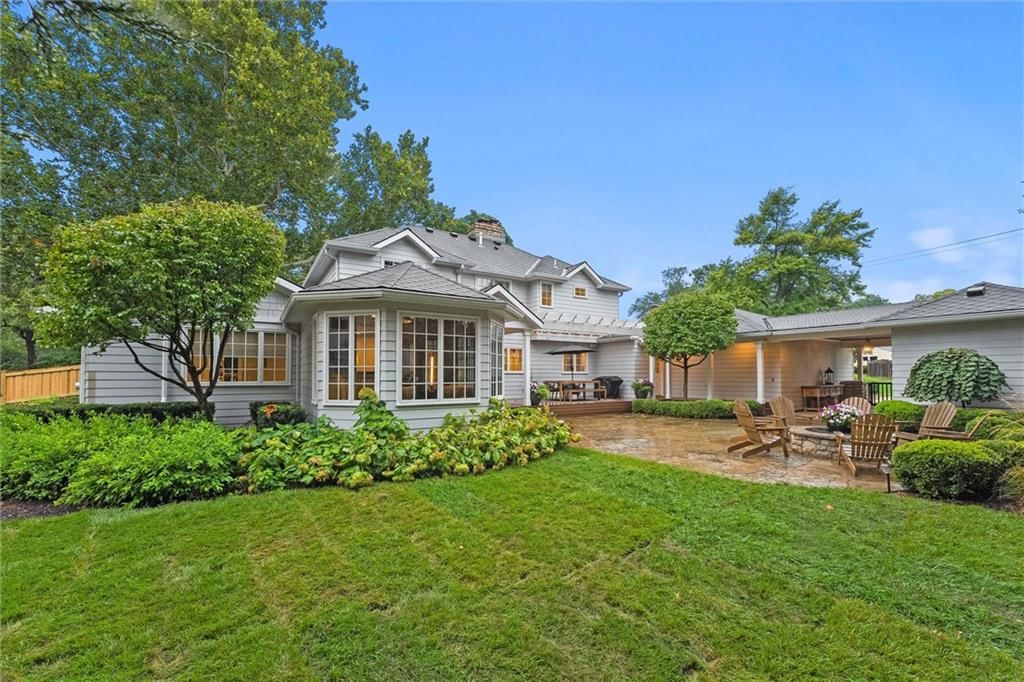 Photo 50 of 50 - 3820 W 66th Street