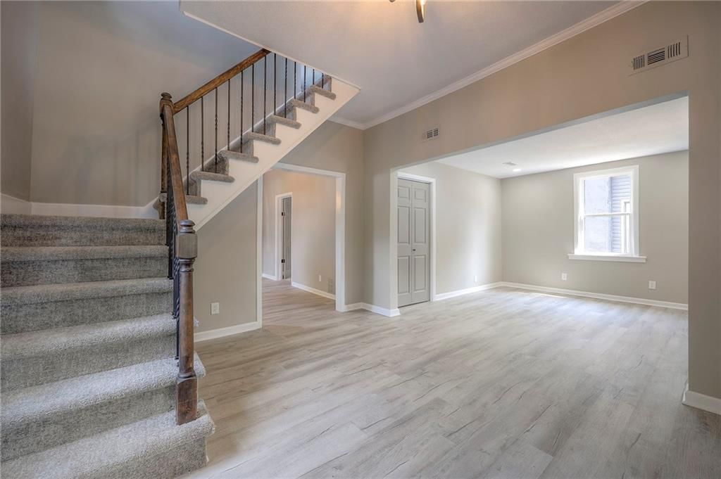 1720 Lake Avenue — photo 5