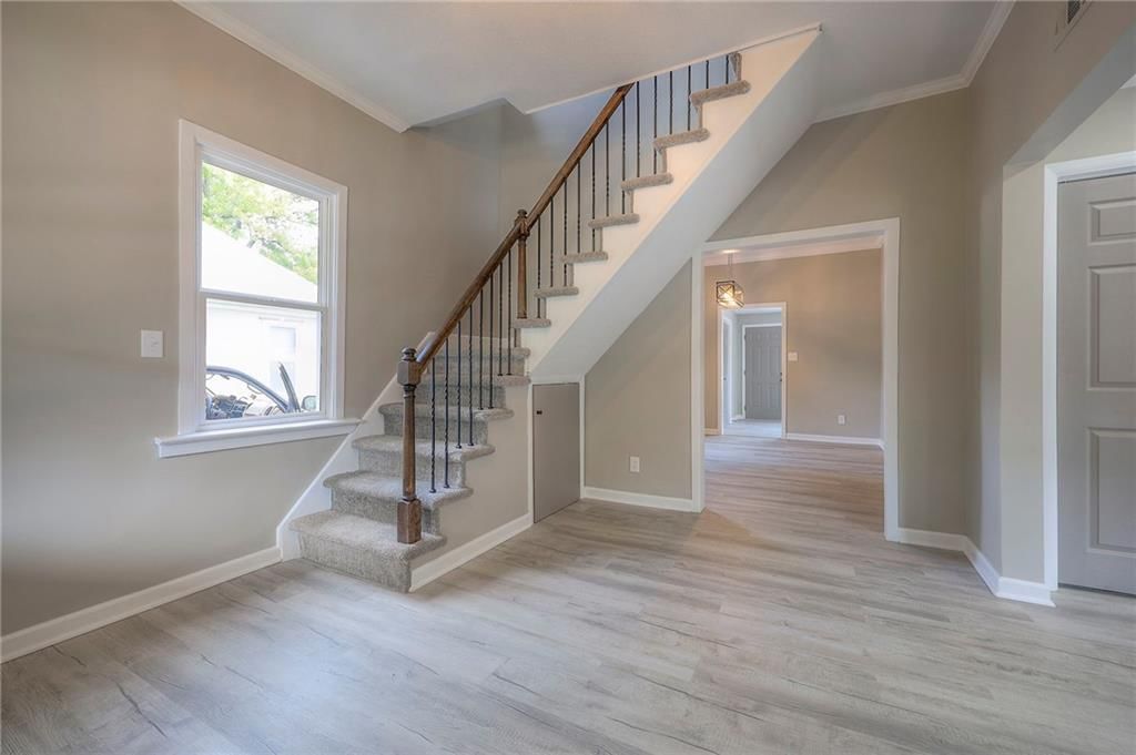 1720 Lake Avenue — photo 6