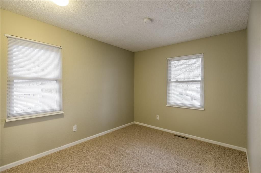 Photo 14 of 30 - 1709 N Hanover Avenue