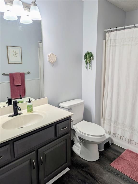 1402 Tabitha Lane — photo 8