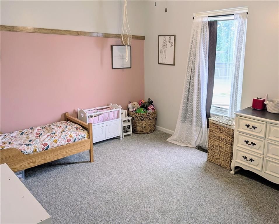 1402 Tabitha Lane — photo 12