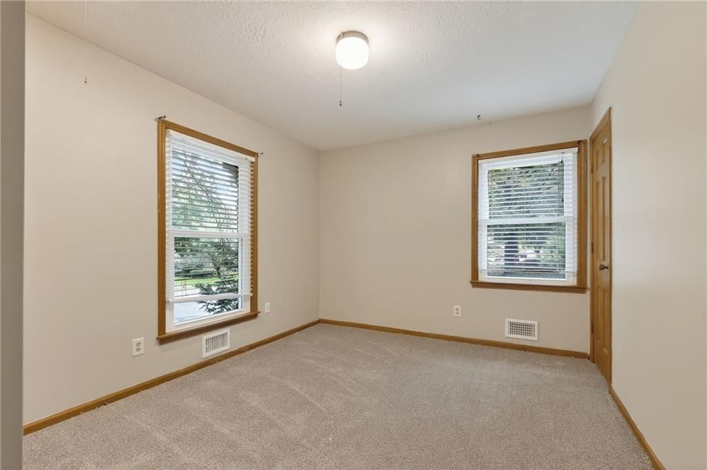 3601 S Delaware Avenue — photo 25