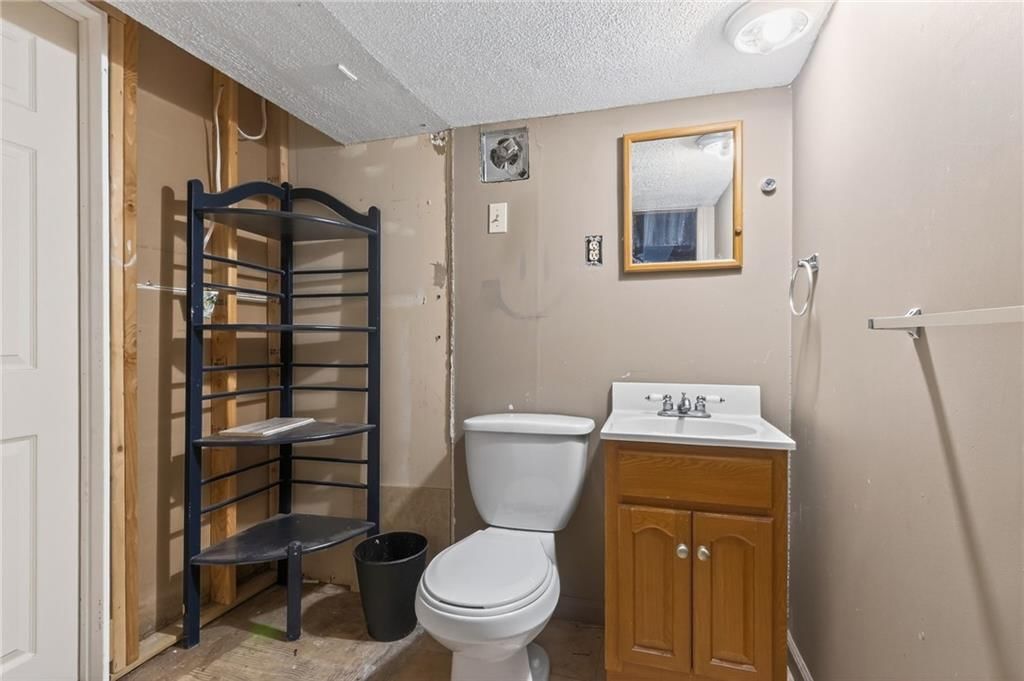 3601 S Delaware Avenue — photo 39