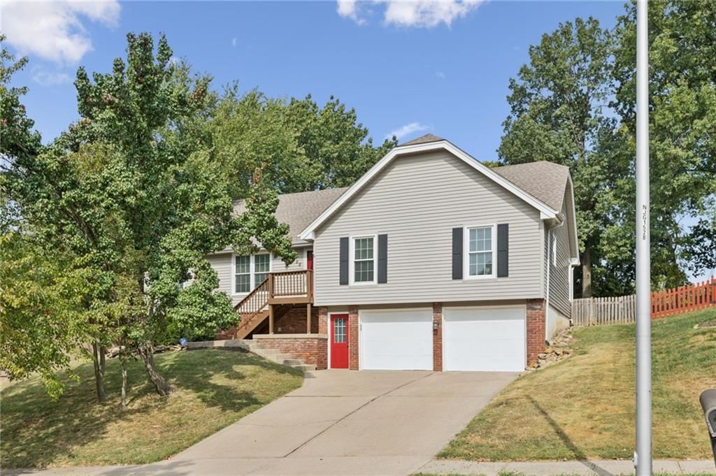 5408 NW 58th Terrace, Kansas City, MO