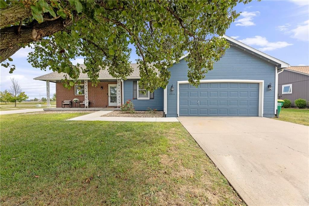 17411 S Ingrid Street, Gardner, KS