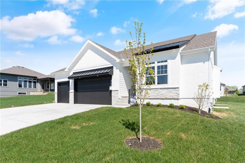 4133 NE Dearborn Lane — photo 3