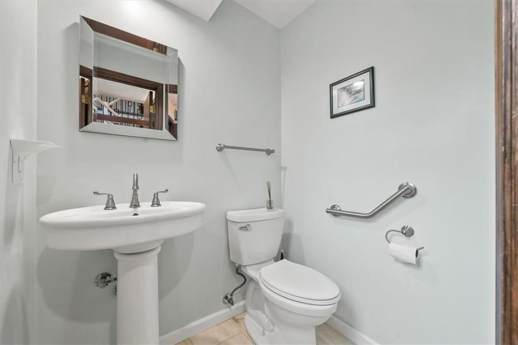 10225 Edelweiss Circle — photo 13