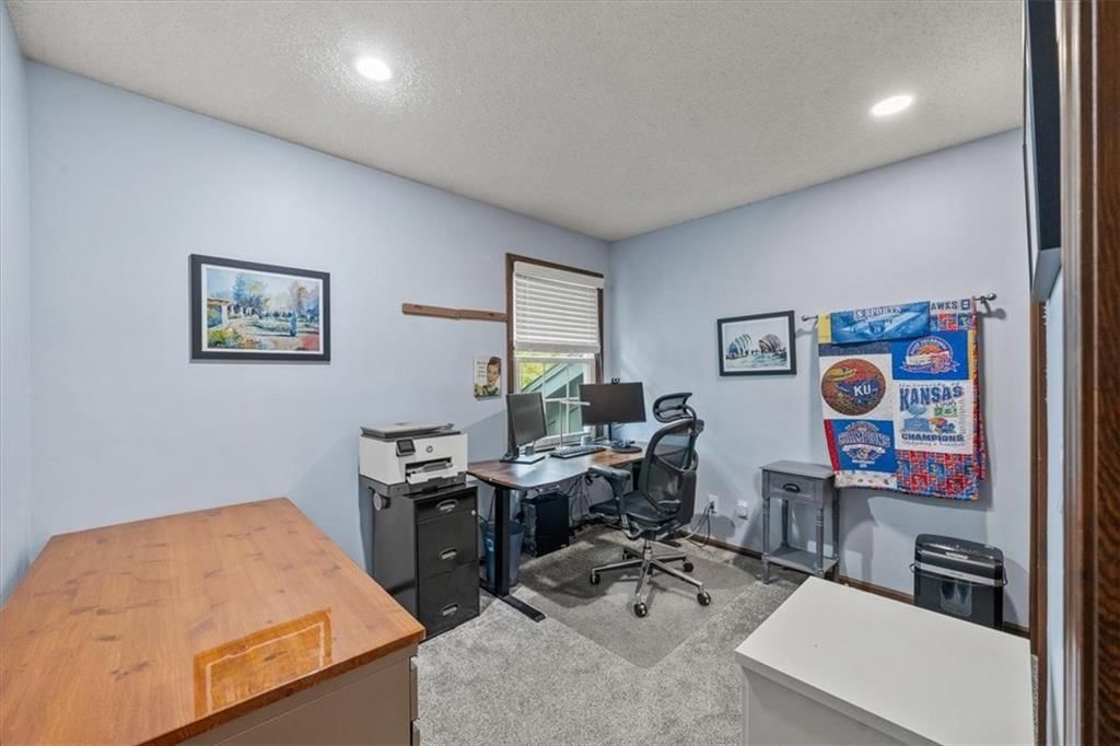 10225 Edelweiss Circle — photo 21
