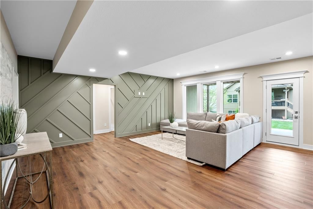 4367 NE Hideaway Drive — photo 30