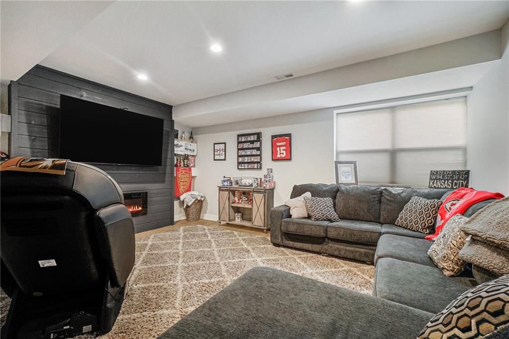 22710 Shadow Ridge Drive — photo 25