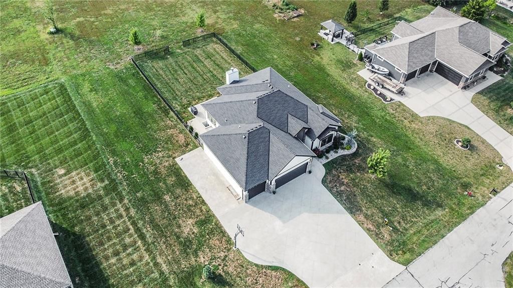 22710 Shadow Ridge Drive — photo 44