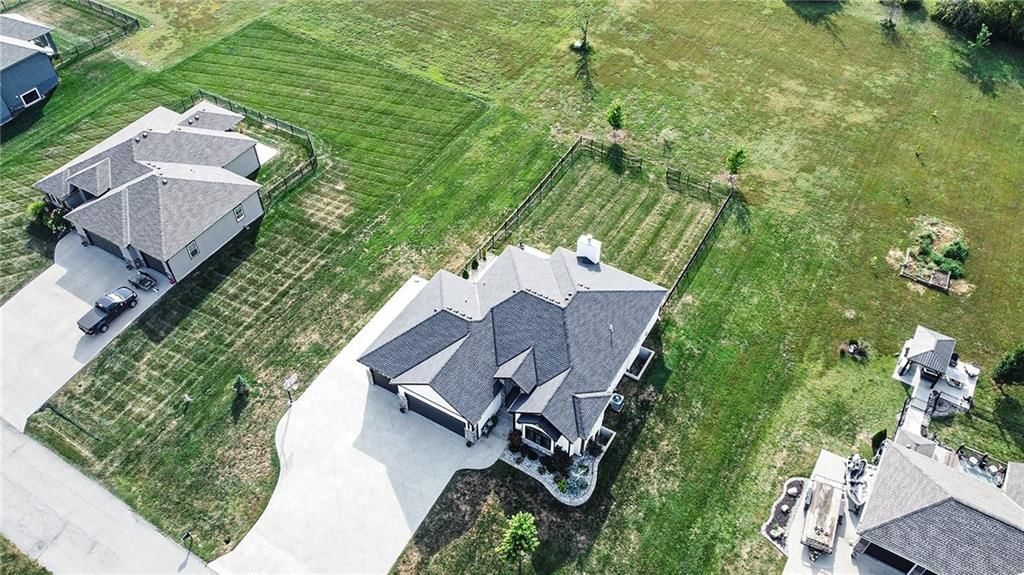 22710 Shadow Ridge Drive — photo 45