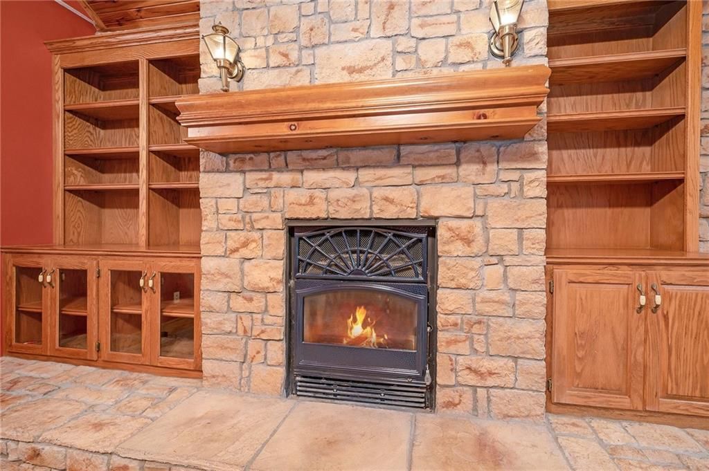 8250 Ravenswood Lane — photo 8