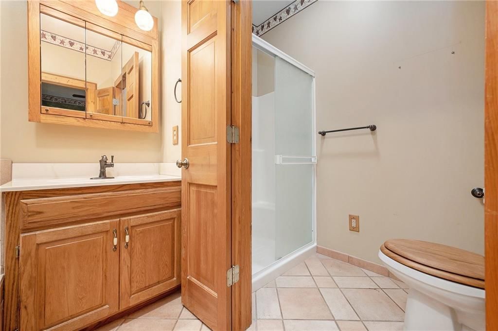 8250 Ravenswood Lane — photo 20