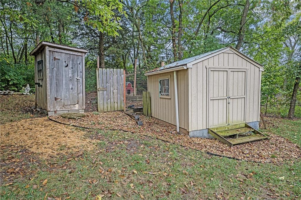 8250 Ravenswood Lane — photo 41