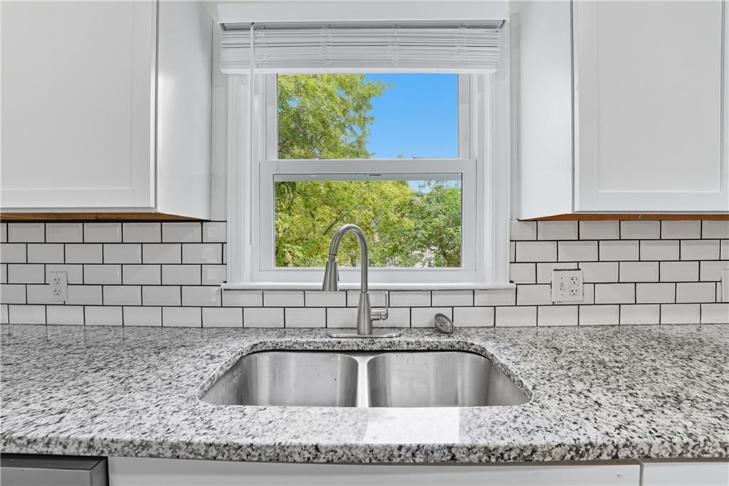 3644 N Woodland Avenue — photo 9